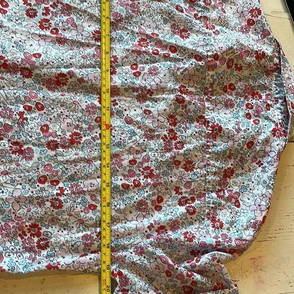 Tommy Hilfiger button down short sleeve floral blouse - Picture 6 of 7